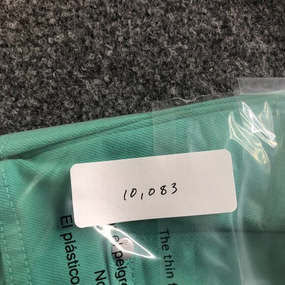 Judy Blue Shorts Womens 3XL Mint Green Garment Dyed Denim Mom Relaxed Plus - Picture 9 of 9